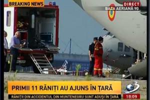 Primul avion cu românii răniţi în accidentul din Muntenegru a ajuns în ţară / Video