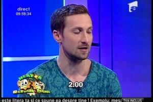 Răzvan de la "Neatza cu Răzvan şi Dani" a făcut prăpăd în emisiune! / VIDEO